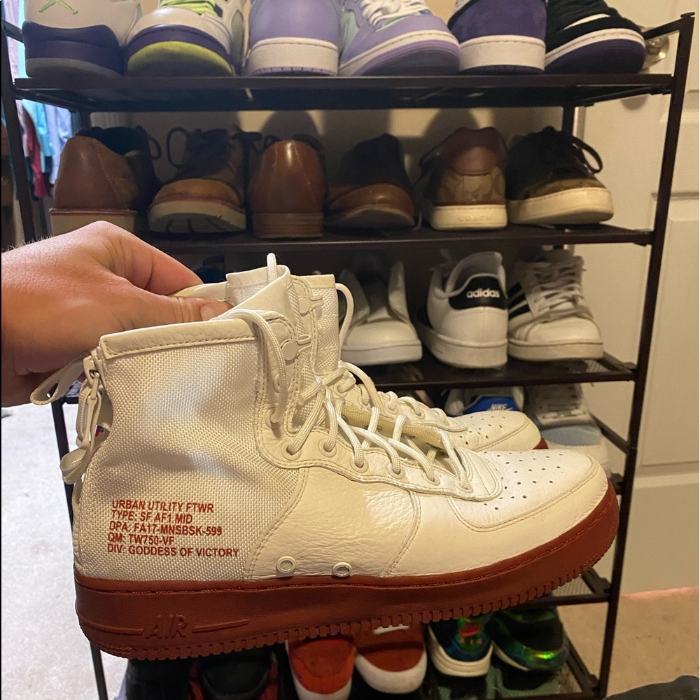 Nike SF Air Force 1 Mid size 10 917753-100